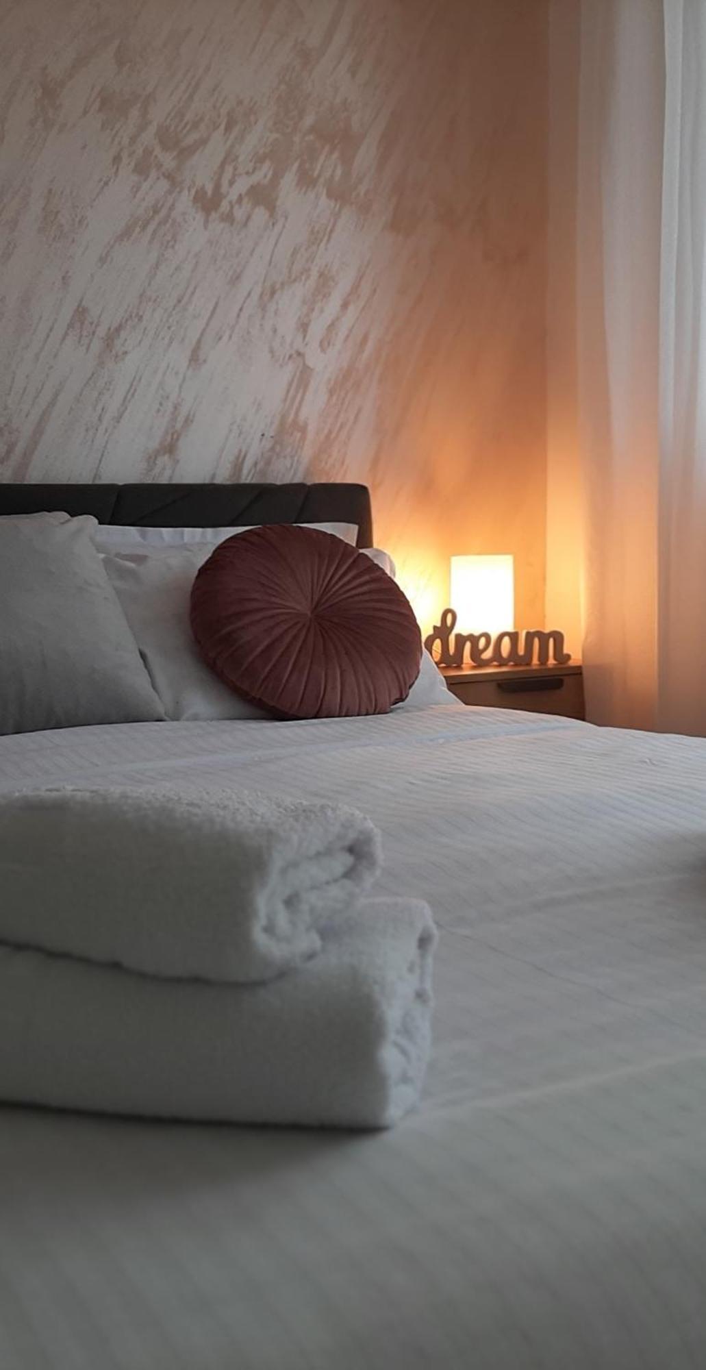 Apartman Kristal Sremska Mitrovica Esterno foto
